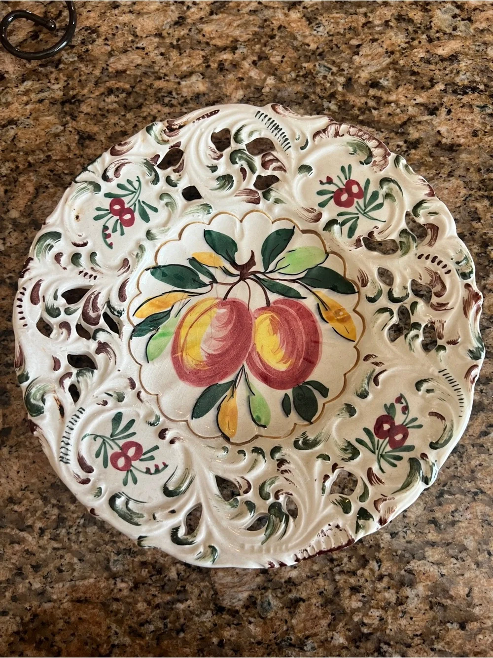 vintage Italian Borsato Nove majolica fruit plate